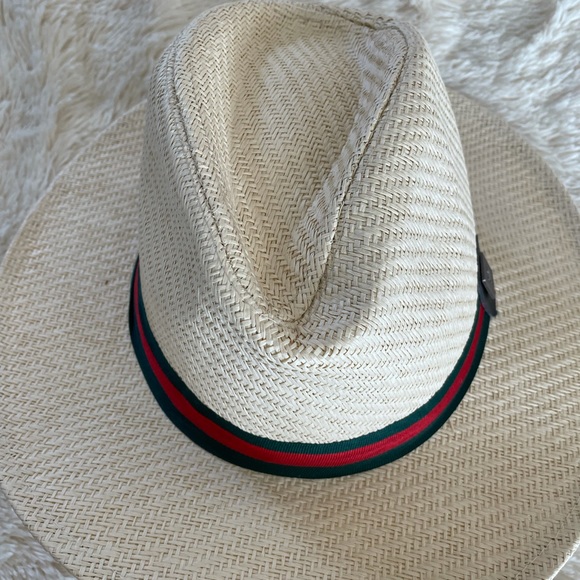 Hat - Picture 4 of 11